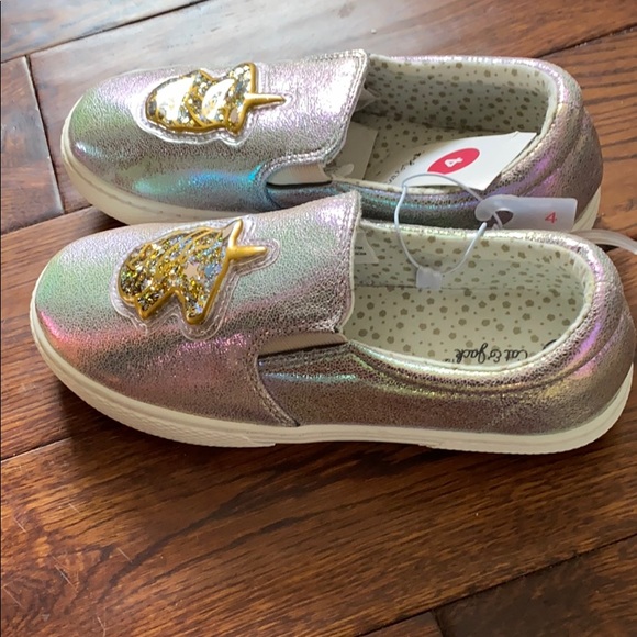 Girls silver/gold iridescent slip on shoes - Picture 3 of 4
